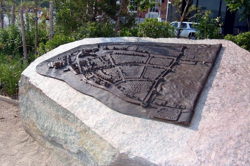 Bronze relief map of Niew Amsterdam. Click for full size. Bronze relief map of Niew Amsterdam image. Click for full size.