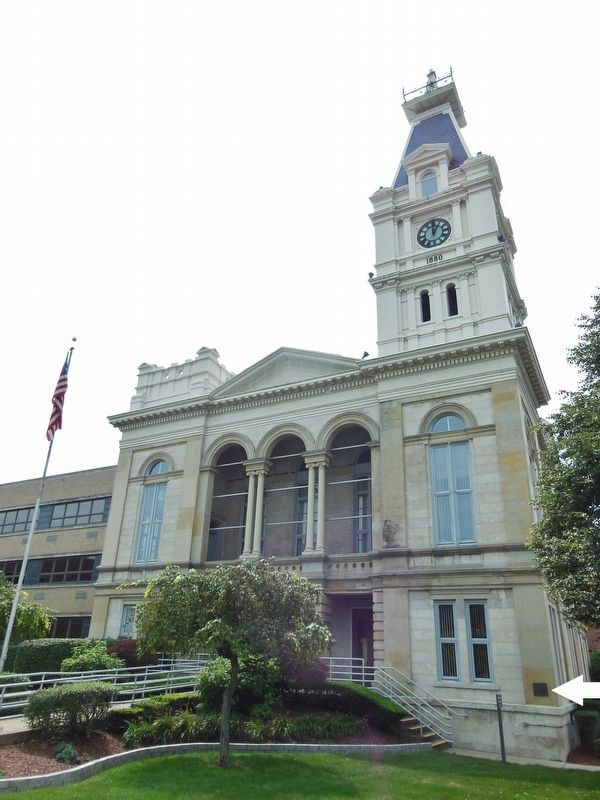 Joseph Loranger 1817 Marker (<i>wide view; marker visible at northwest corner of courthouse</i>). Click for full size. Joseph Loranger 1817 Marker (<i>wide view; marker visible at northwest corner of courthouse</i>) image. Click for full size.