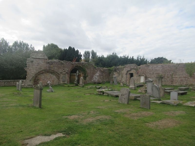 Ruins of Kinloss Abbey image. Click for full size.