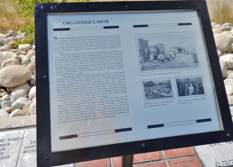 Organized Labor Marker (<i>wide view</i>). Click for full size. Organized Labor Marker (<i>wide view</i>) image. Click for full size.
