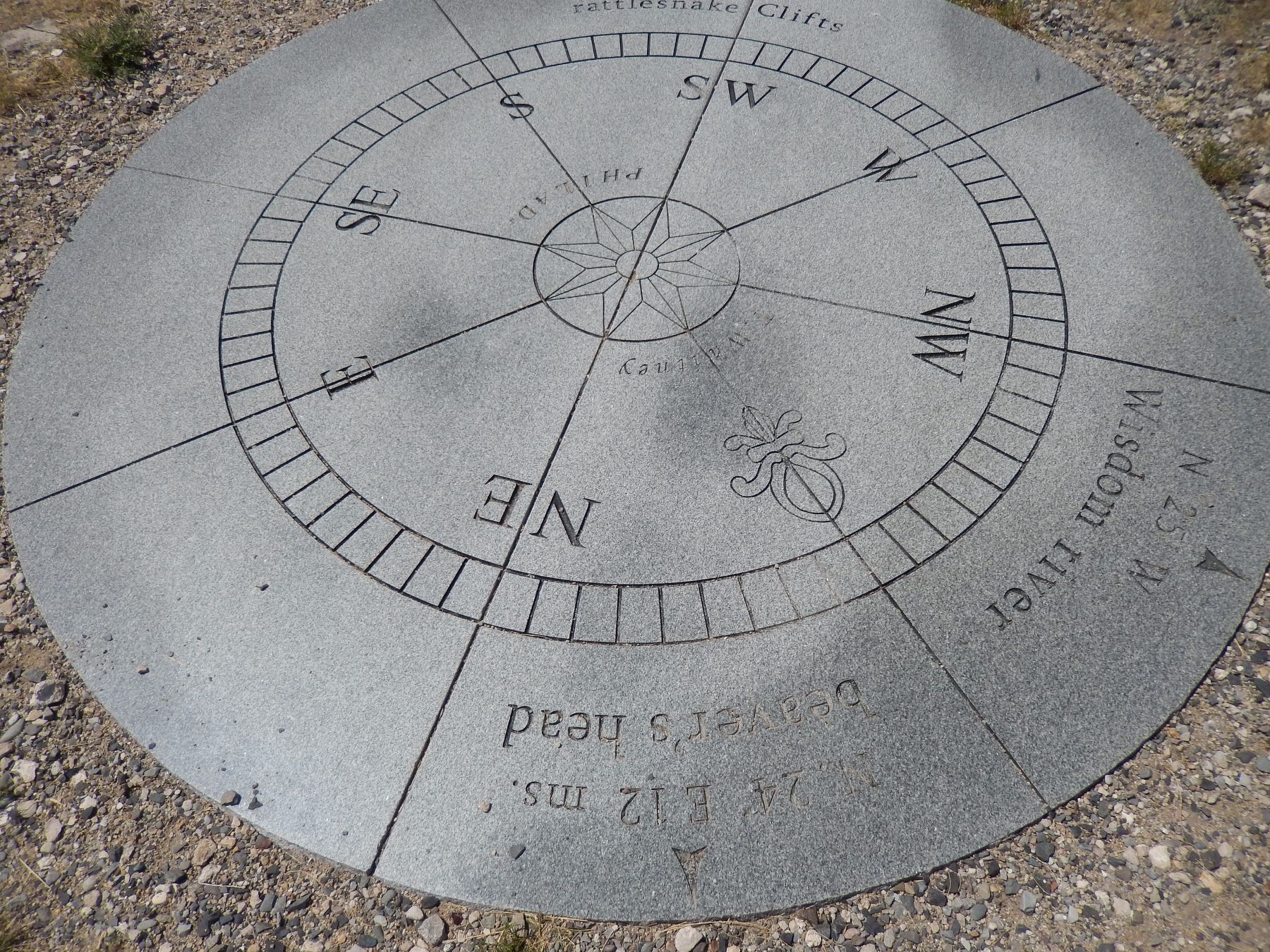 Clark Pocket Compass Monument (<i>represents Clark's 1804 silver-plated pocket compass</i>) image. Click for full size.