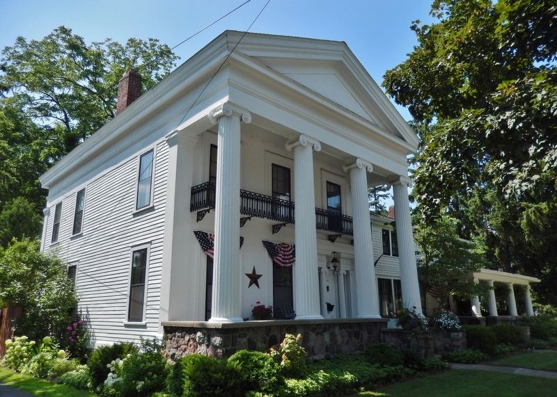 Southeast corner of Nelson Clark home, featuring fluted Ionic columns image. Click for full size.