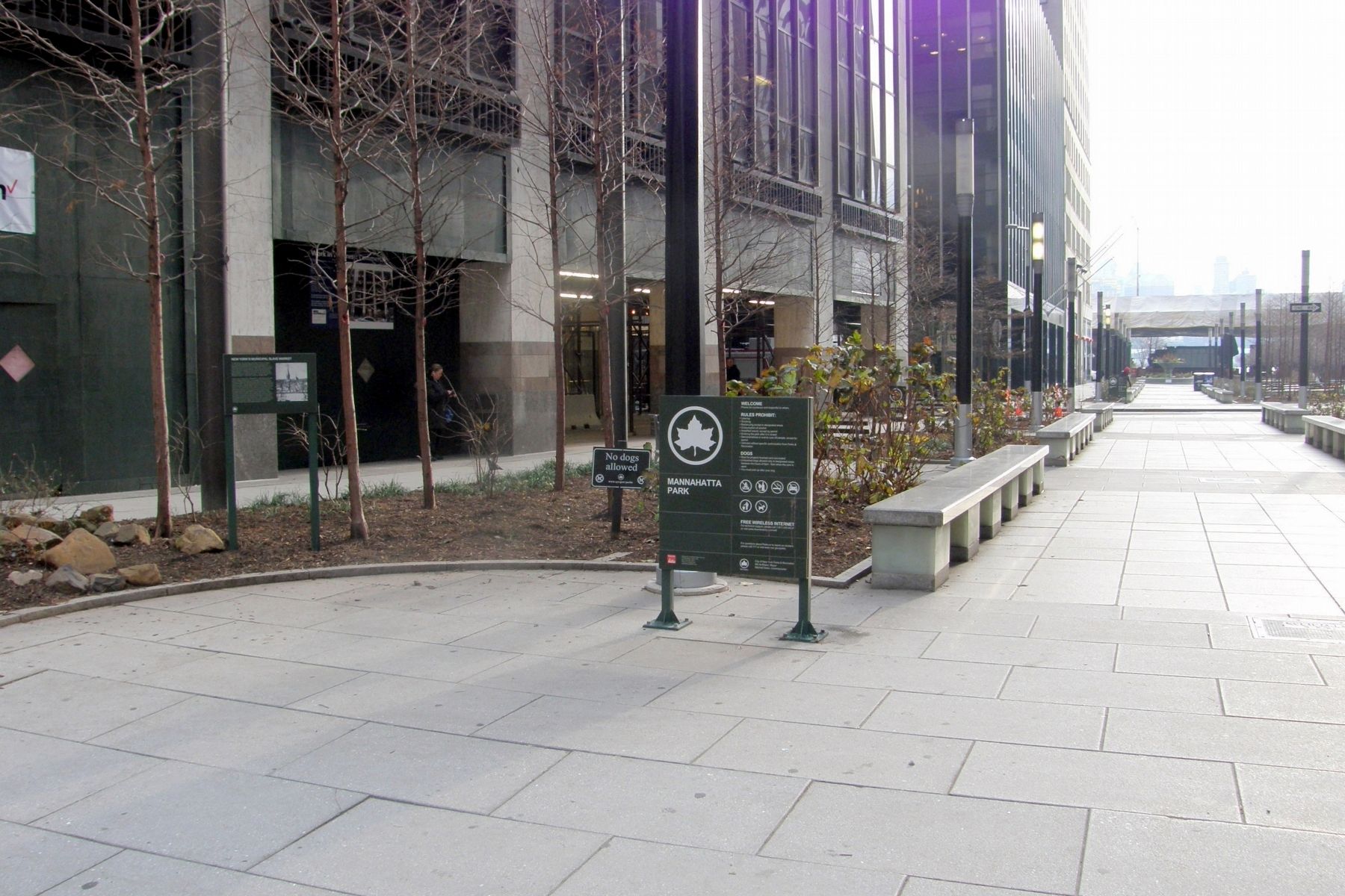 Manhatta Park, from Water Street. Click for full size. Manhatta Park, from Water Street image. Click for full size.