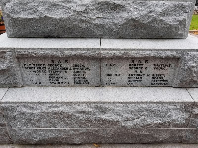 Inverurie War Memorial image. Click for full size.