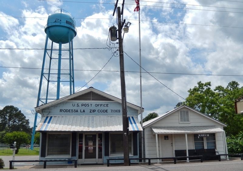 Rodessa Post Office & Rodessa Oilfield Museum (<i>located just south of marker</i>) image. Click for full size.