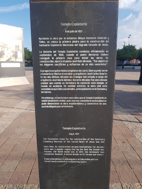 Templo Expiatorio Marker image. Click for full size.