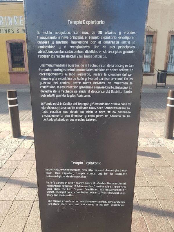 Templo Expiatorio Marker reverse image. Click for full size.