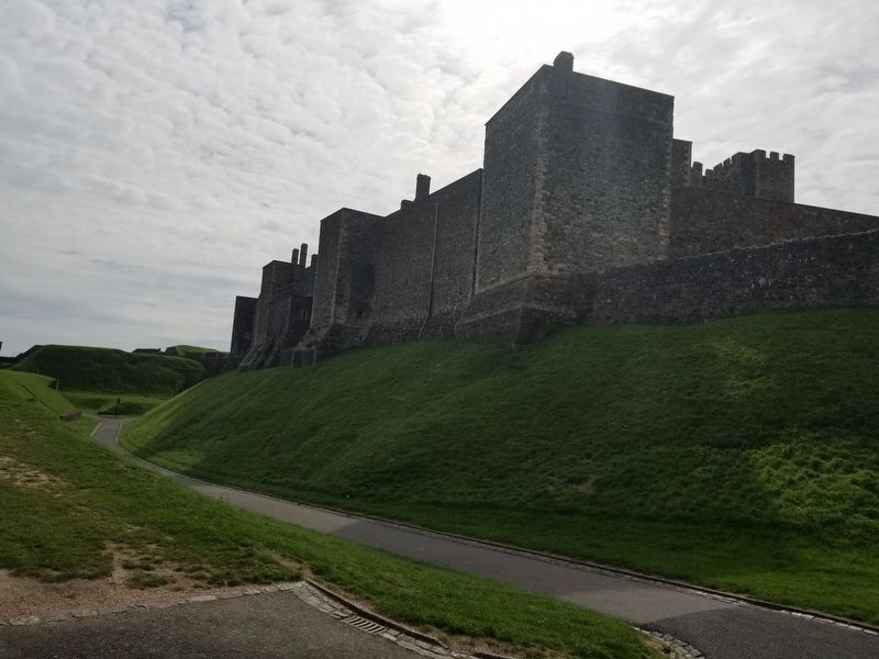 Dover Castle image. Click for full size.