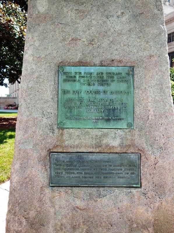 Replica of the Statue of Liberty Marker (<i>tall view</i>) image. Click for full size.