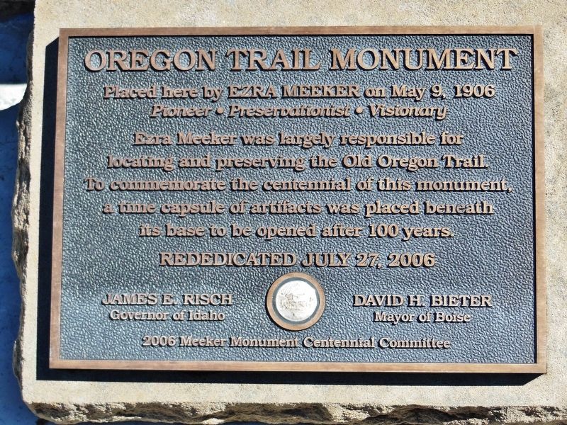 Oregon Trail Monument Marker image. Click for full size.