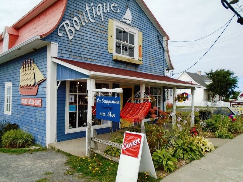<i>Le magasin g�n�ral / The General Store</i> Marker image. Click for full size.