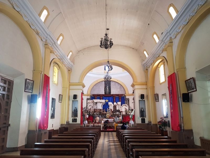 A view of the interior of the chapel of the Hospital General de Occidente “San Juan de Dios” image. Click for full size.