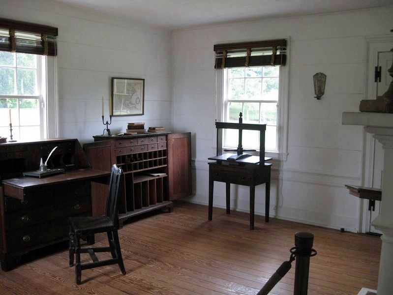 Interior of the last Law Office of Patrick Henry image. Click for full size.