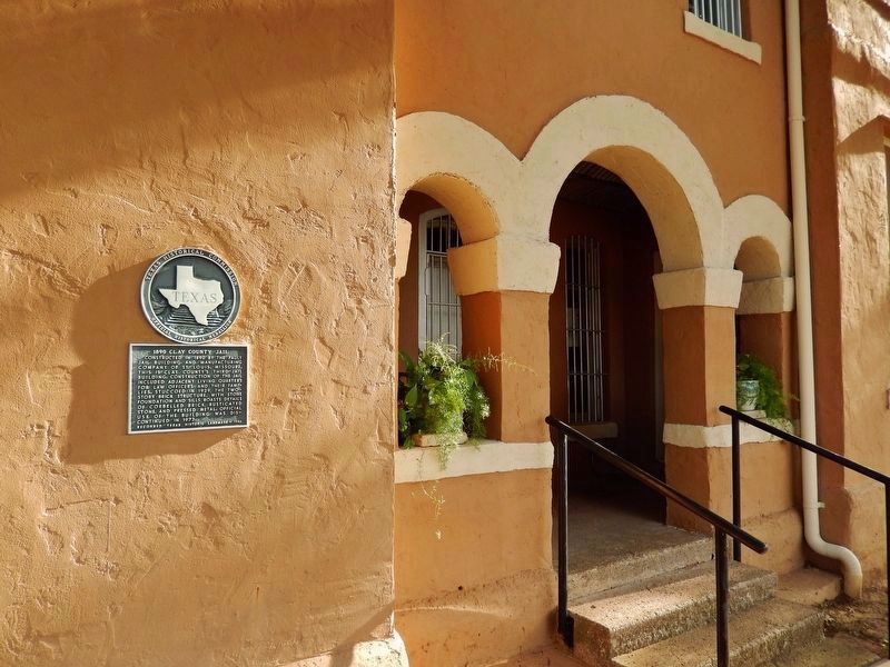 1890 Clay County Jail Marker (<i>wide view; marker mounted just left of north entrance</i>). Click for full size. 1890 Clay County Jail Marker (<i>wide view; marker mounted just left of north entrance</i>) image. Click for full size.