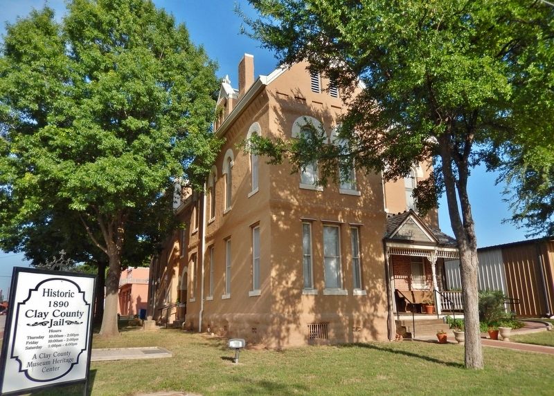 1890 Clay County Jail Museum (<i>main front entrance on North Graham Street</i>). Click for full size. 1890 Clay County Jail Museum (<i>main front entrance on North Graham Street</i>) image. Click for full size.