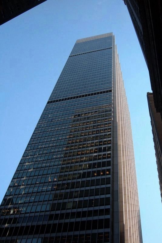 Chase Manhattan Bank Tower image. Click for full size.