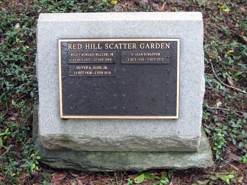 Red Hill Scatter Garden plaque image. Click for full size.