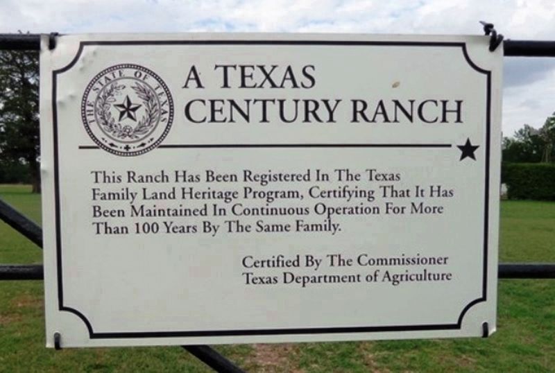 The Phillips House - Texas Century Ranch plaque (<i>mounted on the gate</i>) image. Click for full size.