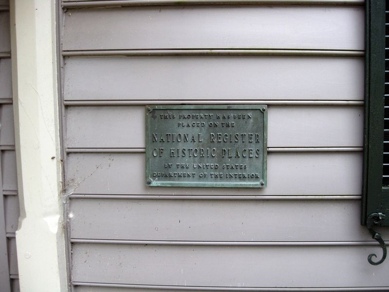 Red Hill's plaque for the National Register of Historic Places. image. Click for full size.