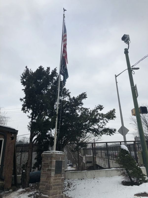 Veterans Memorial image. Click for full size.