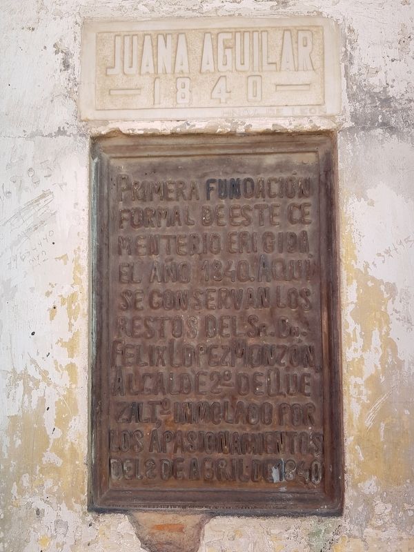 Foundation of the Quetzaltenango Cemetery Marker image. Click for full size.