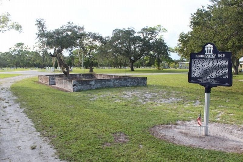 Hurricane of 1928 Marker and surrounding area image. Click for full size.