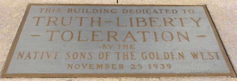 Marker on Walkway. Click for full size. Marker on Walkway image. Click for full size.