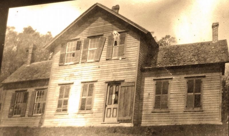 Marker detail: By 1907, the boarding house was in a state of disrepair image. Click for full size.