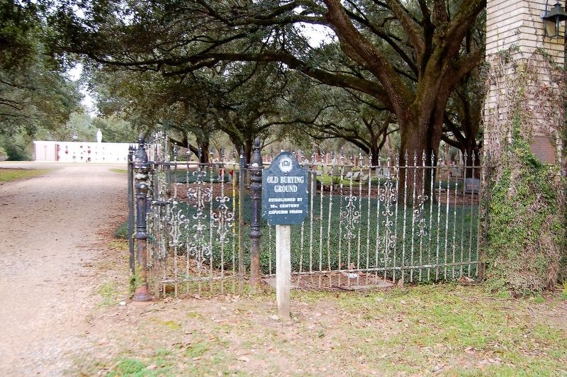 Old Burying Ground Marker. Click for full size. Old Burying Ground Marker image. Click for full size.