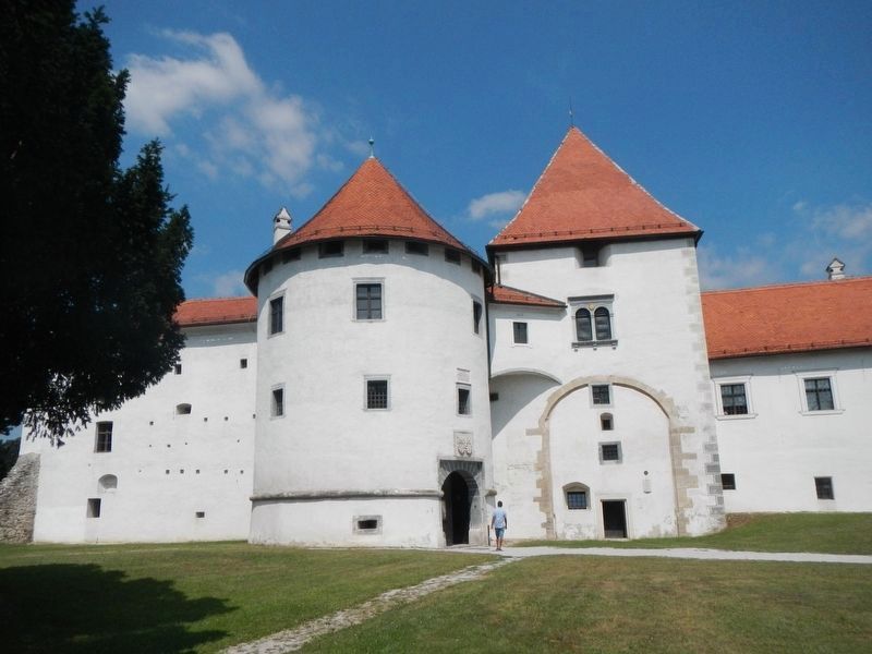 The Old Town Fortress image. Click for full size.