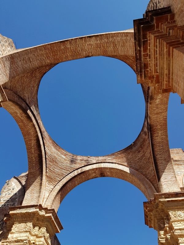 Ruins of the Cathedral of Santiago de Guatemala image. Click for full size.