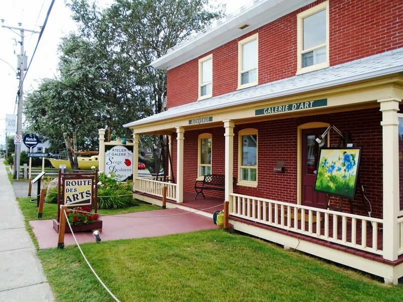 <i>La maison Langlois</i> Marker. Click for full size. <i>La maison Langlois</i> Marker image. Click for full size.