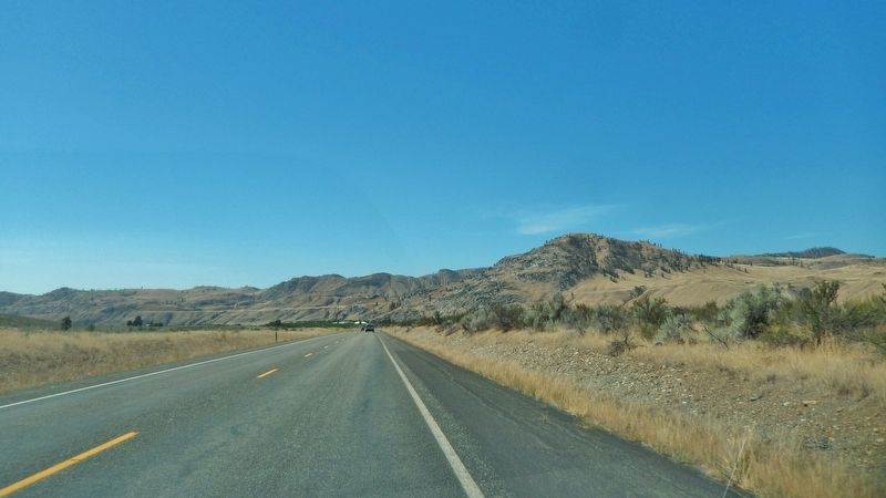 U.S. Highway 97 (<i>wide view looking north from near marker</i>) image. Click for full size.