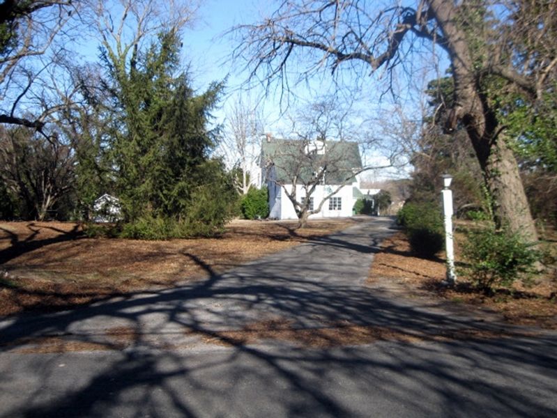 Vickers' House exterior. image. Click for full size.