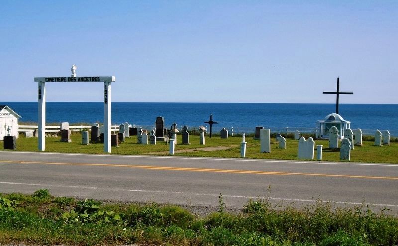 Cap-des-Rosiers Cemetery image. Click for full size.
