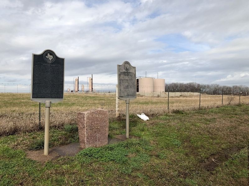 Staggers Point Marker. Click for full size. Staggers Point Marker image. Click for full size.