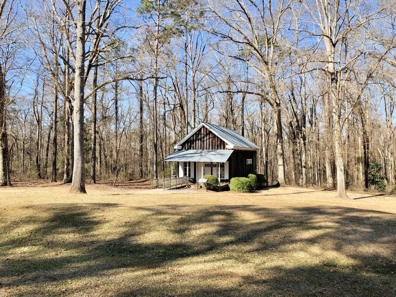 Wide area view of the former Mountain Creek Post Office and marker image. Click for full size.