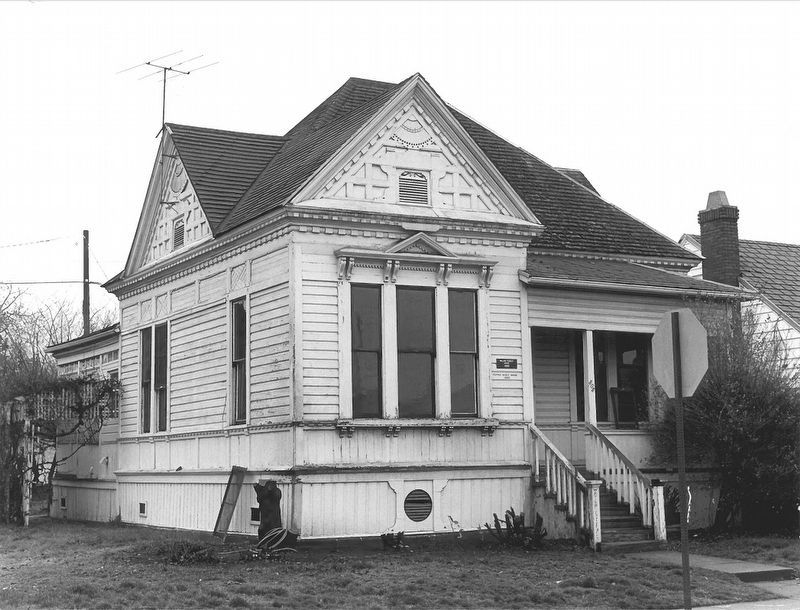 The Shone-Charley House, 1984 image. Click for full size.
