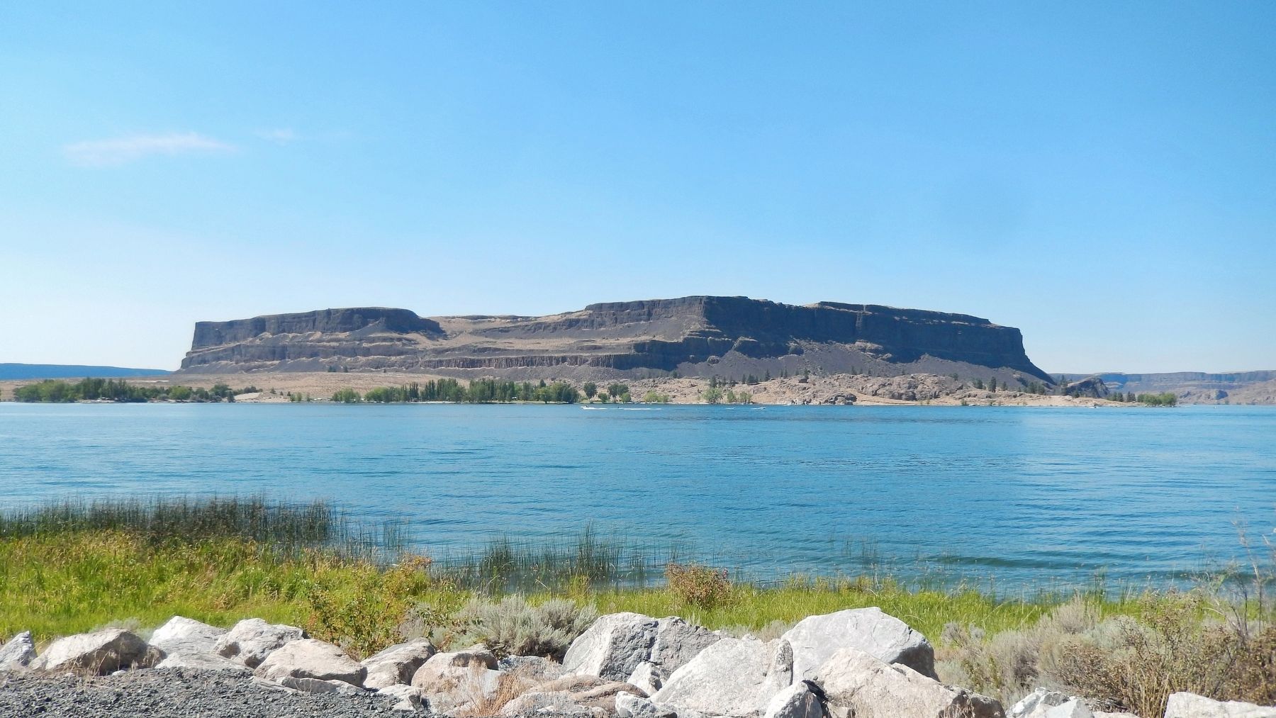 Steamboat Rock (<i>view from near marker</i>). Click for full size. Steamboat Rock (<i>view from near marker</i>) image. Click for full size.