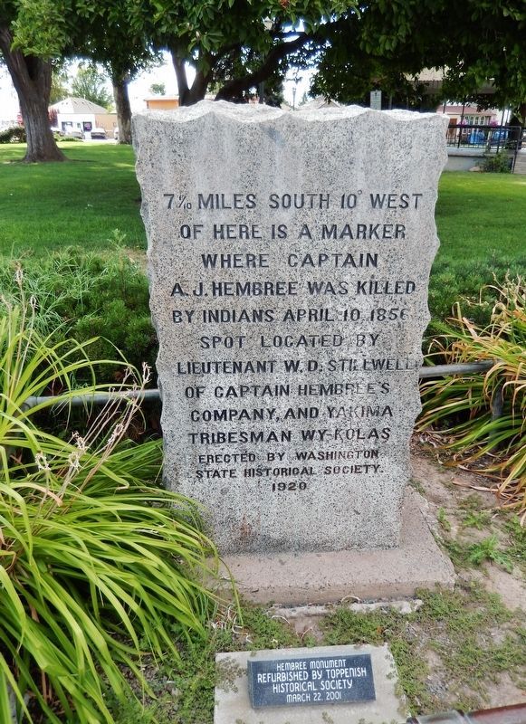 Captain A. J. Hembree Monument (<i>tall view</i>) image. Click for full size.