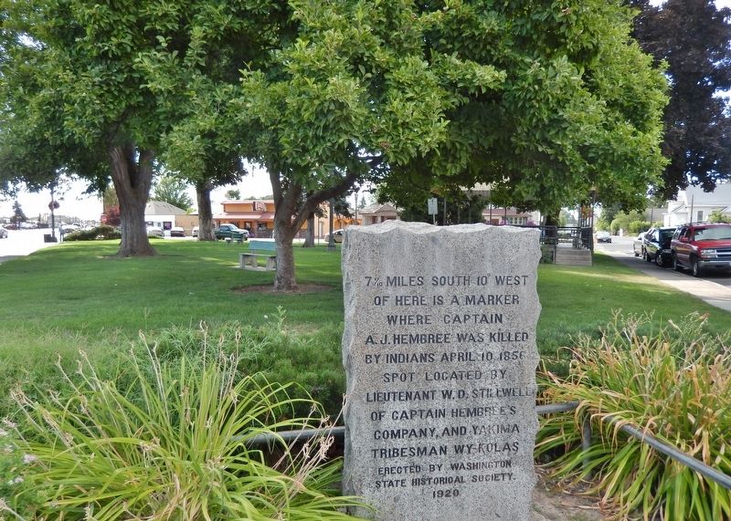Captain A. J. Hembree Monument (<i>wide view; Toppenish Post Office Park in background</i>) image. Click for full size.