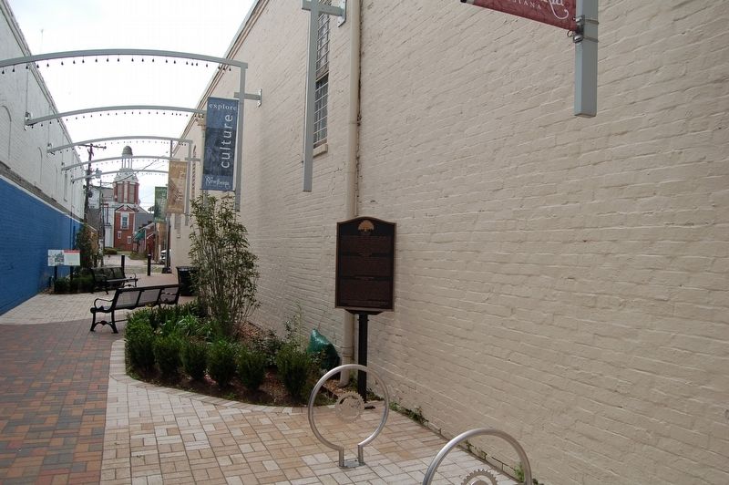Church Alley Marker image. Click for full size.