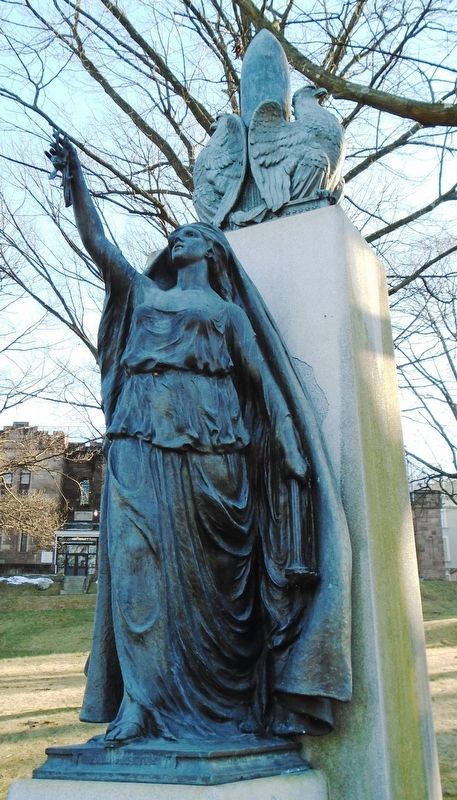 "Hail Martyrs" U.S.S. Maine and Spanish-American War Memorial Sculpture image. Click for full size.