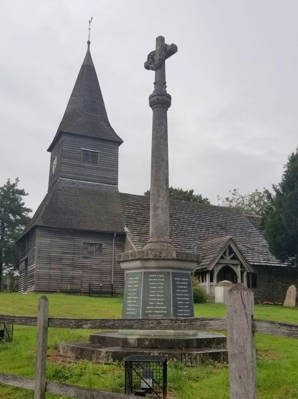 Newdigate War Memorial image. Click for full size.