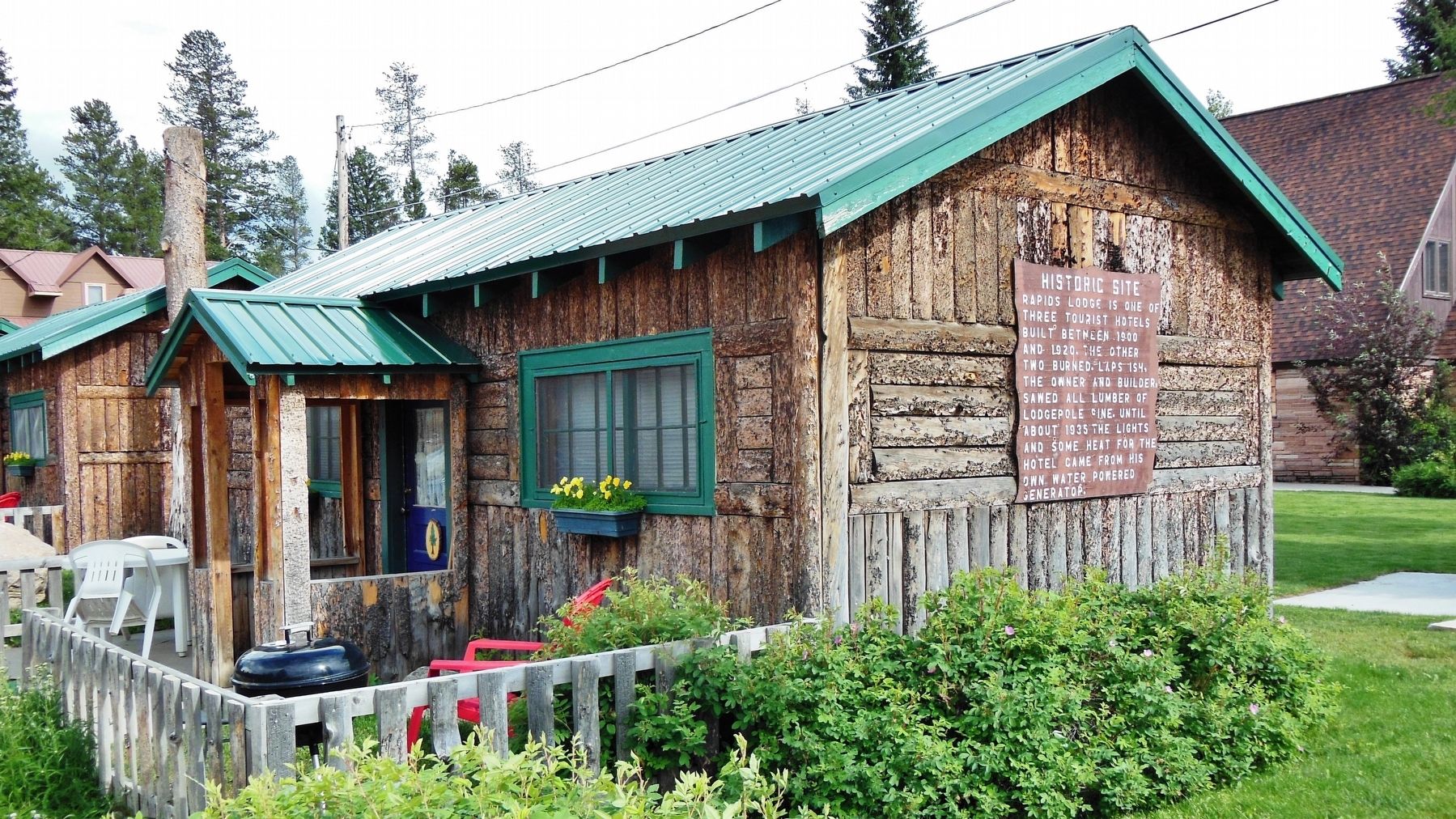 Rapids Lodge Historic Cabin image. Click for full size.