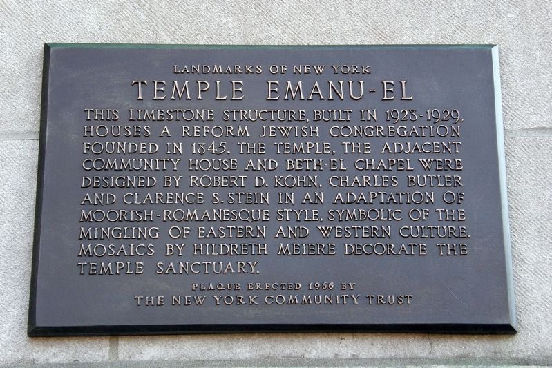 Temple Emanu-el Marker. Click for full size. Temple Emanu-el Marker image. Click for full size.
