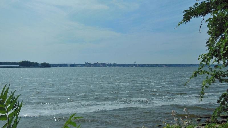 Erie Shoreline (<i>view from Presque Isle State Park, near marker</i>) image. Click for full size.
