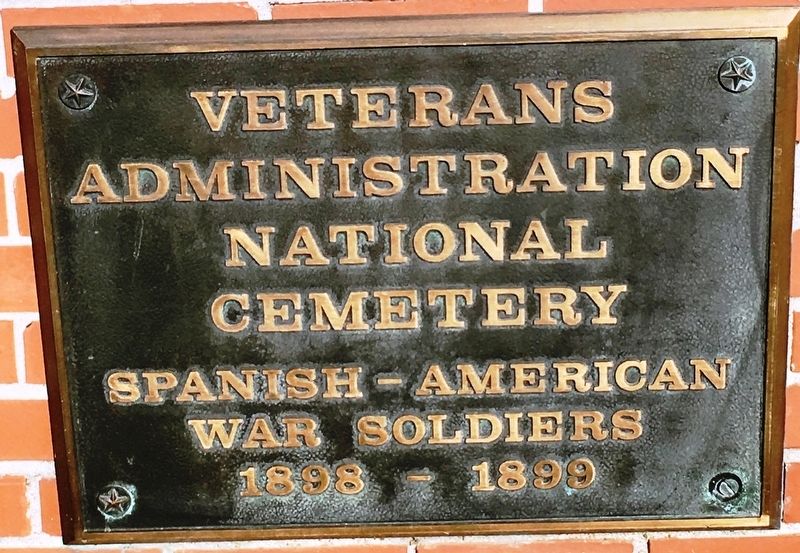 Veterans Administration National Cemetery image. Click for full size.