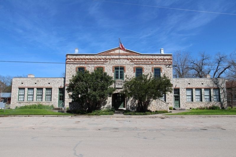 First County Courthouse image. Click for full size.