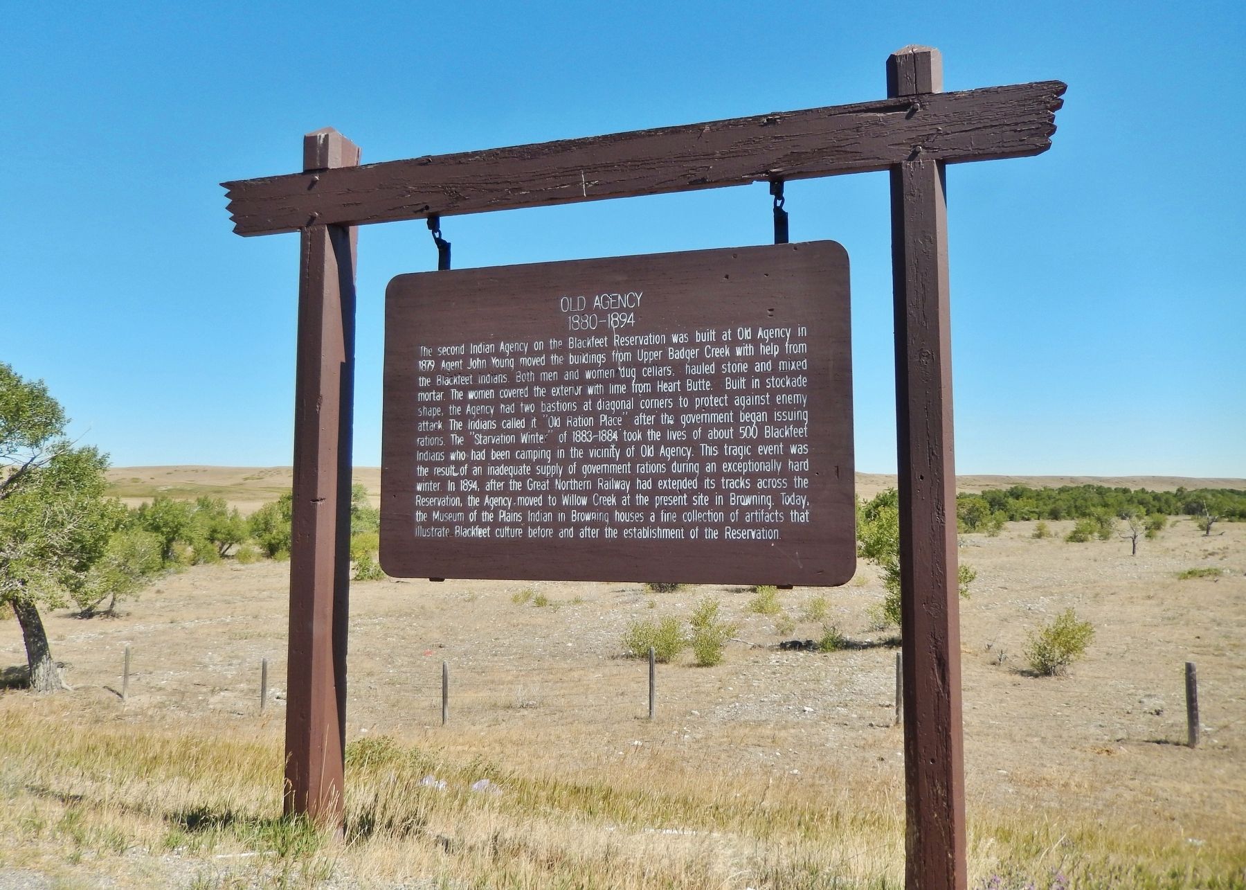 Old Agency Marker (<i>wide view</i>) image, Touch for more information